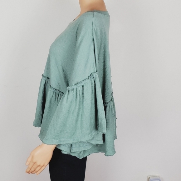 FINAL PRICE 🔥Urban outfitters oversized wide sleeve top size XL - Picture 3 of 10